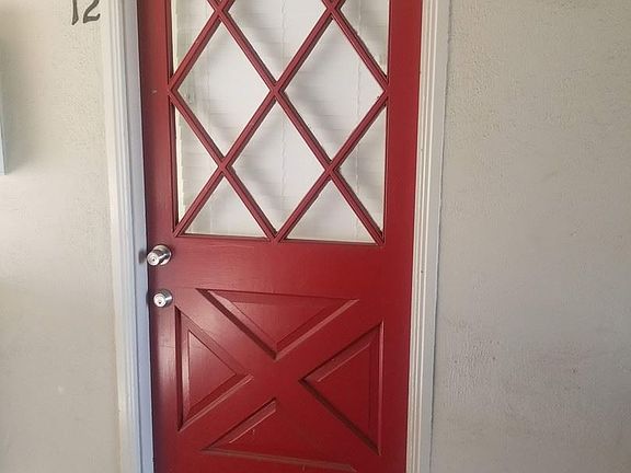 5th image of 850 Coleman Ave APT 12