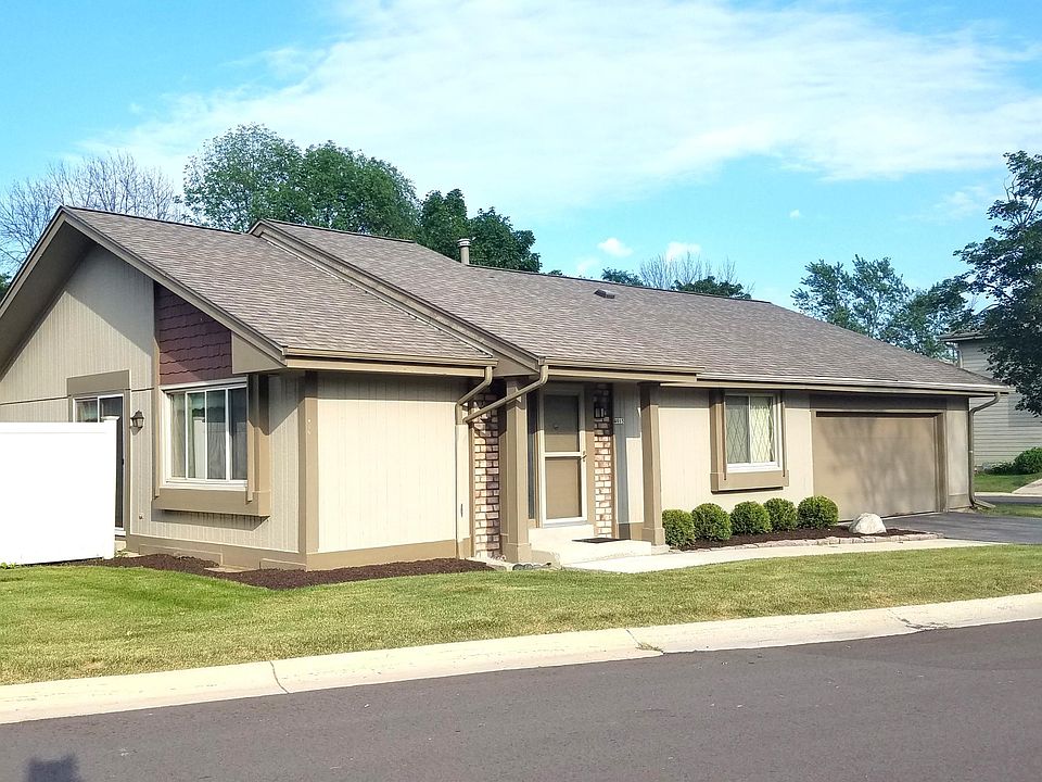 1st image of 4915 S Imperial Cir #4915