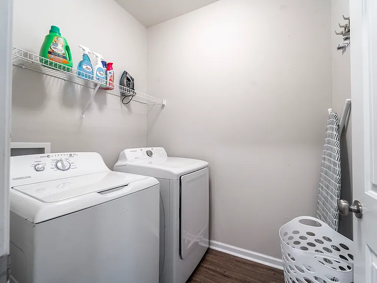231 Claudia Dr — Photo 15