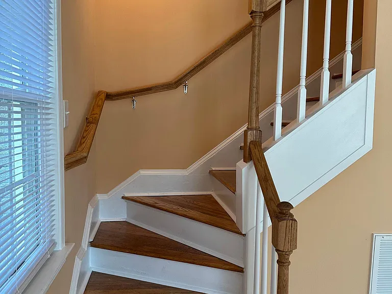 1 Pinecrest Ct #1B — Photo 12