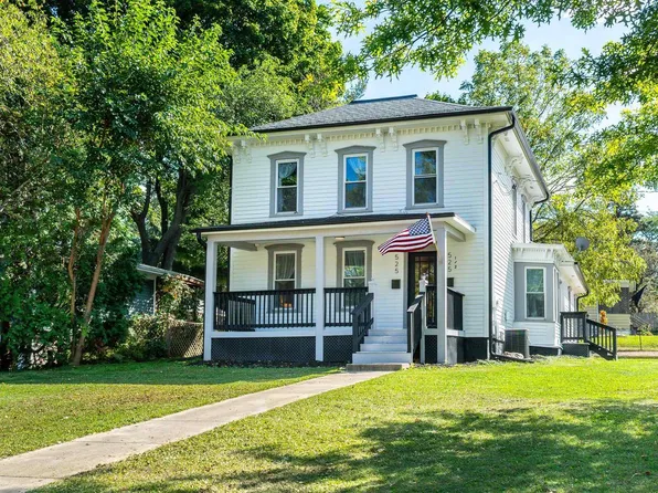 525 West South Street, Stoughton, WI 53589