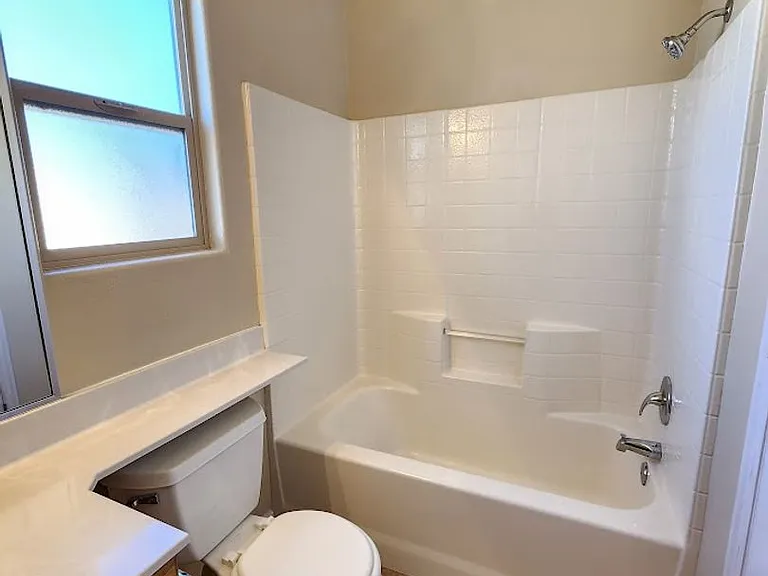 2164 W 1770 N — Photo 14