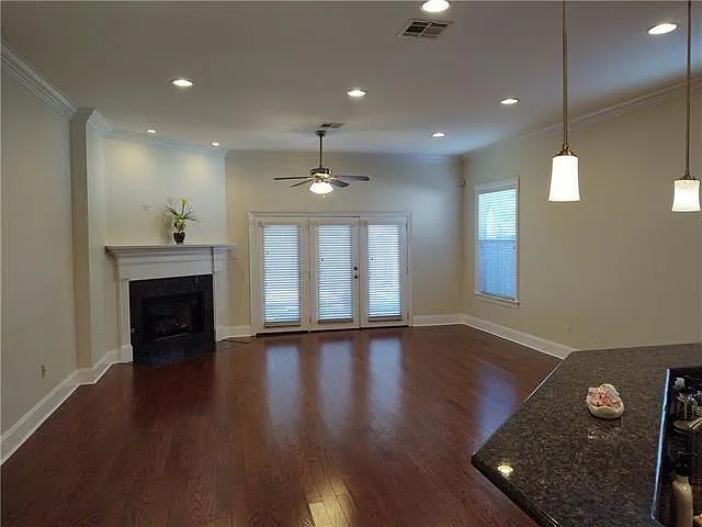 3716 Roman St — Photo 5