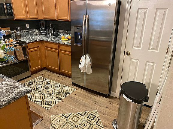 4th image of 575 Oakleaf Plantation Pkwy Unit 305