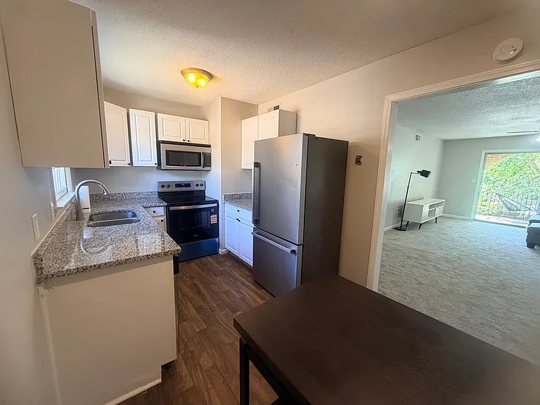 5516 Lakeshore Dr #504 — Photo 14