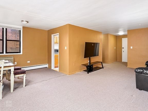 5th image of 9930 59th Ave APT 4A