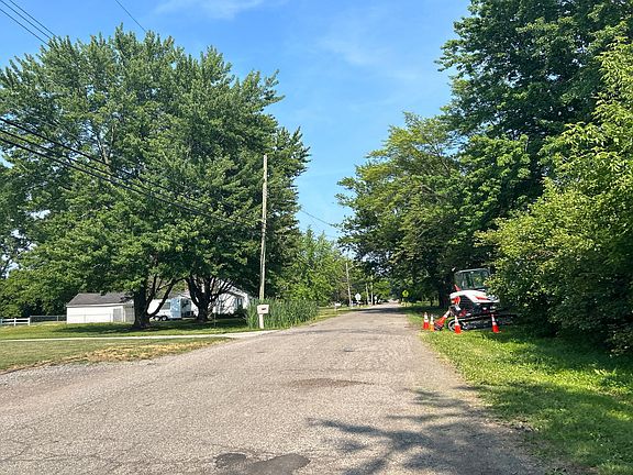 4th image of 20420 McKishnie Ave