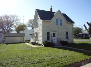 330 Hazlett St, Laurens, IA 50554