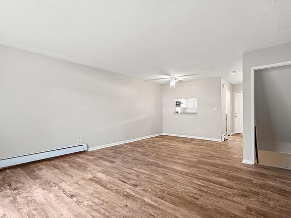 4th image of 2373 Belcher Dr