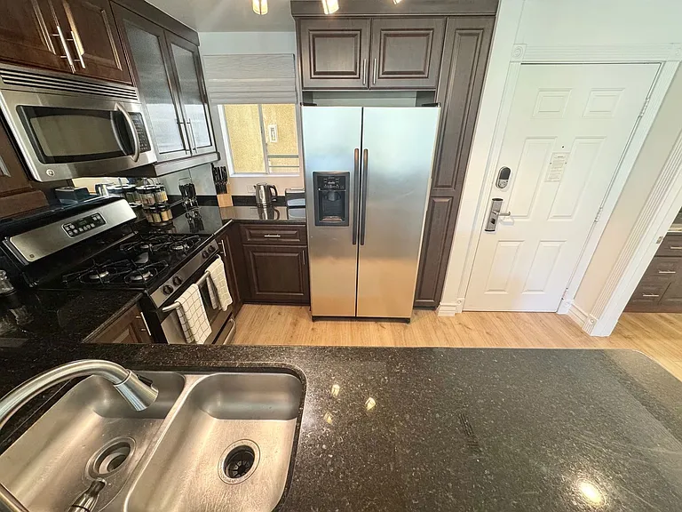 260 E Flamingo Rd #203 — Photo 4