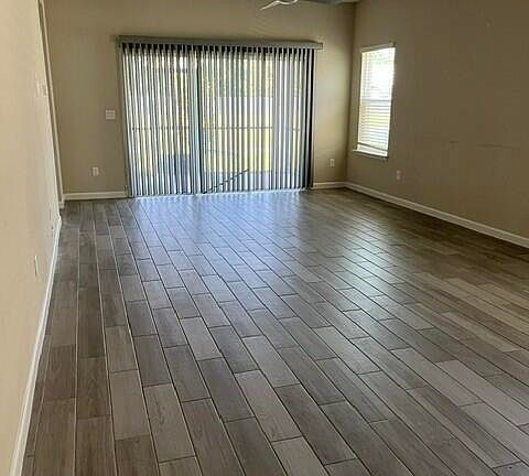 4th image of 2140 MAJOR OAK Street