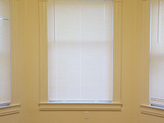 5th image of 814 23rd St