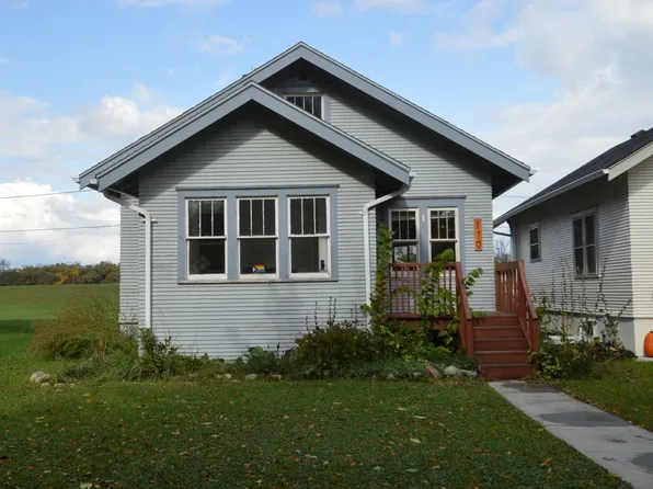 110 Conklin Ave, Grand Forks, ND 58203