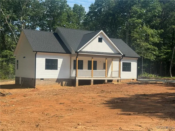 310 Hunt Hvn, Mineral, VA 23117