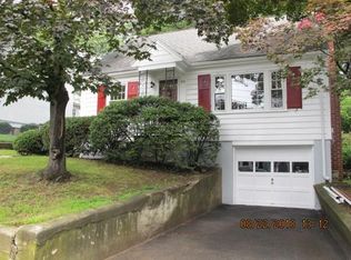 92 Commonwealth Ave, Dedham, MA 02026