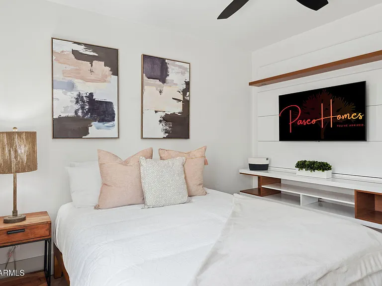 5301 E Tierra Buena Ln — Photo 30