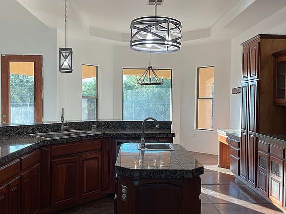 5th image of 2048 W Lemonwood Rd