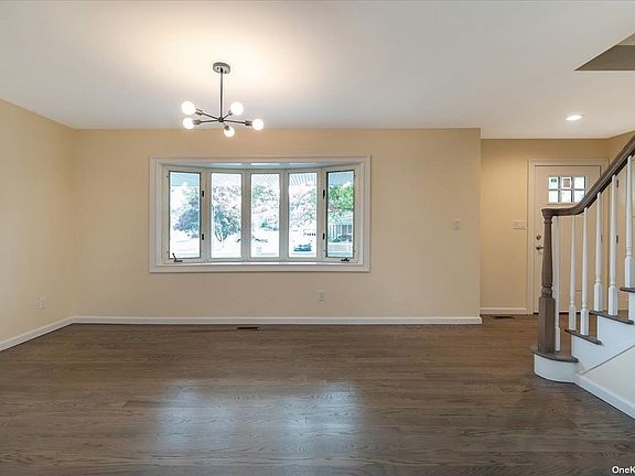 2nd image of 1889 Gormley Ave