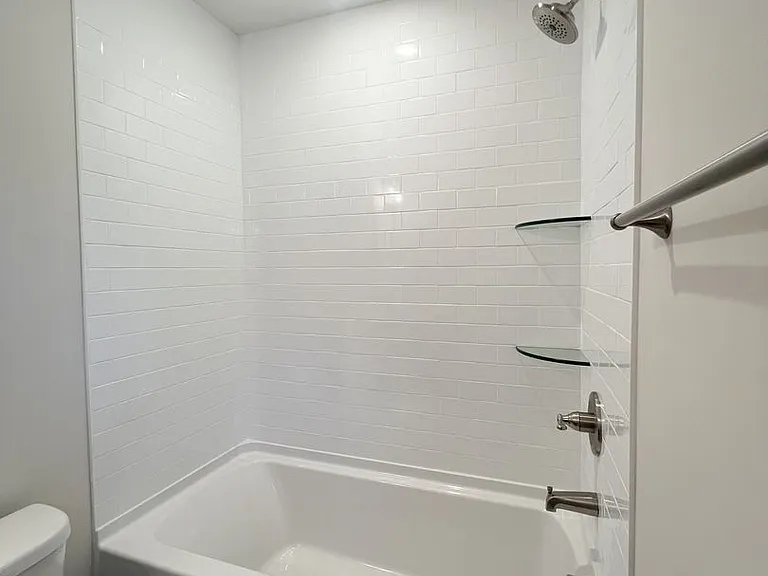 1130 Pembroke Oak Grove Rd — Photo 47