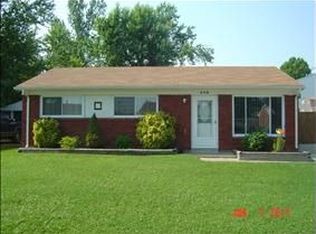 608 Hillview Blvd, Louisville, KY 40229