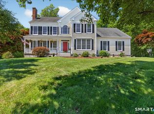 86 Nursery Ln, Madison, CT 06443
