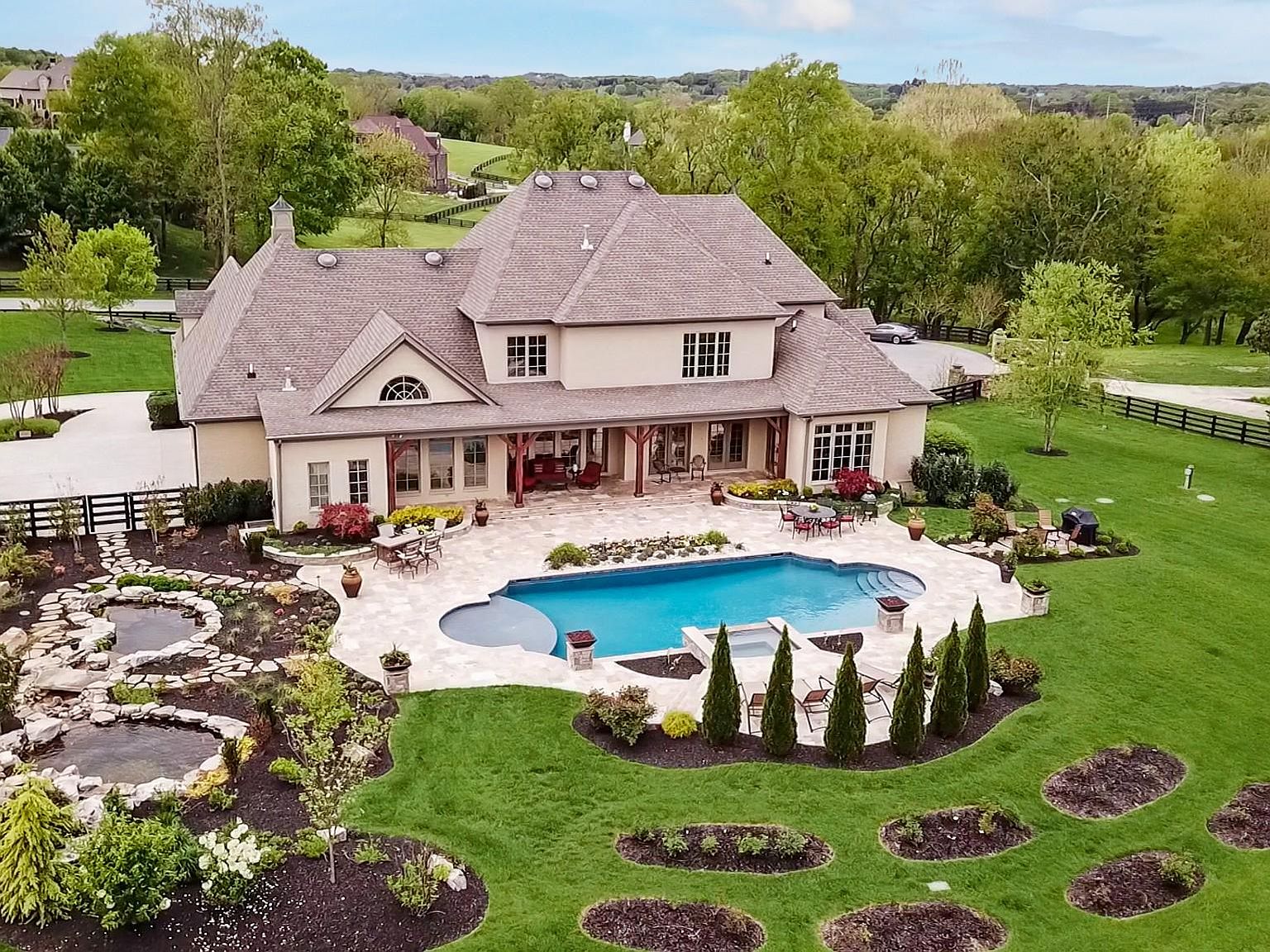 7501 Redtail Hawk Ct, Arrington, TN 37014 | Zillow