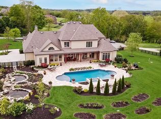 7501 Redtail Hawk Ct, Arrington, TN 37014