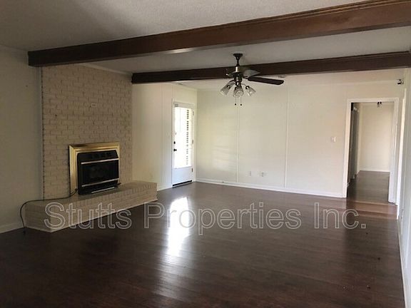 2nd image of 1350 Rickwood Ct