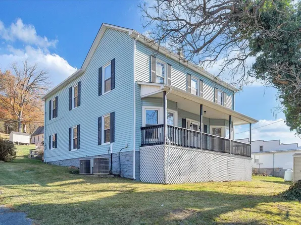14803 Church St, Eagle Rock, VA 24085