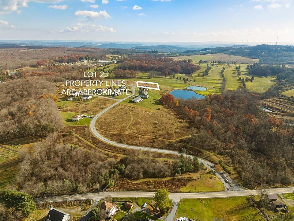 1st image of 26 Oak Crest Dr #26