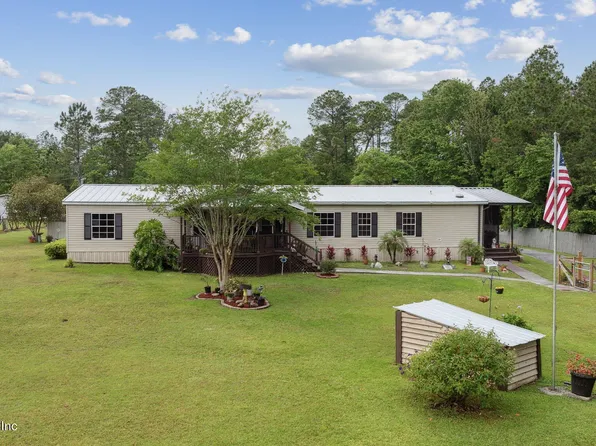 221 Yucca St, Middleburg, FL 32068