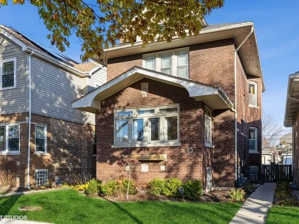 1034 Hayes Ave, Oak Park, IL 60302