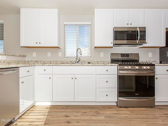 5th image of 3431 N Date Creek Dr