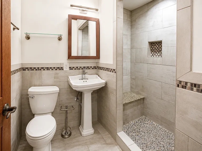 3300 Colfax Ave S #101 — Photo 6
