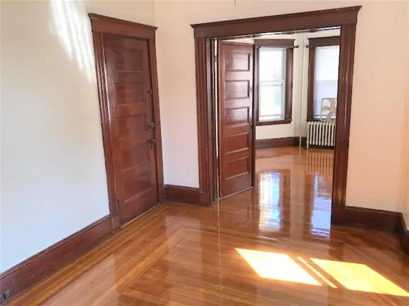 104 Summer St, Somerville, MA