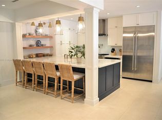 7425 SW 79th Ct, Miami, FL 33143