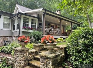12 Azalea Rd, Highlands, NC 28741