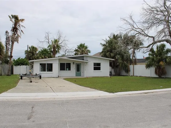 14187 W Parsley Dr, Madeira Beach, FL 33708