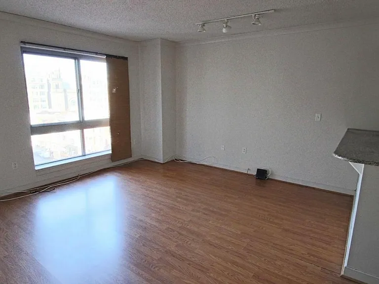 777 7th St NW #634 — Photo 2