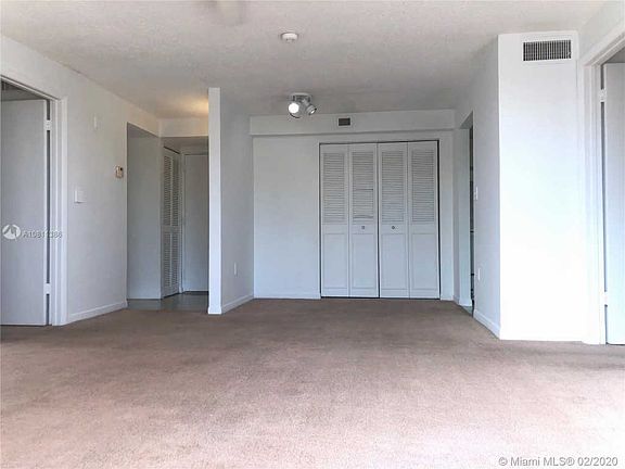 3rd image of 1740 NW North River Dr APT 222
