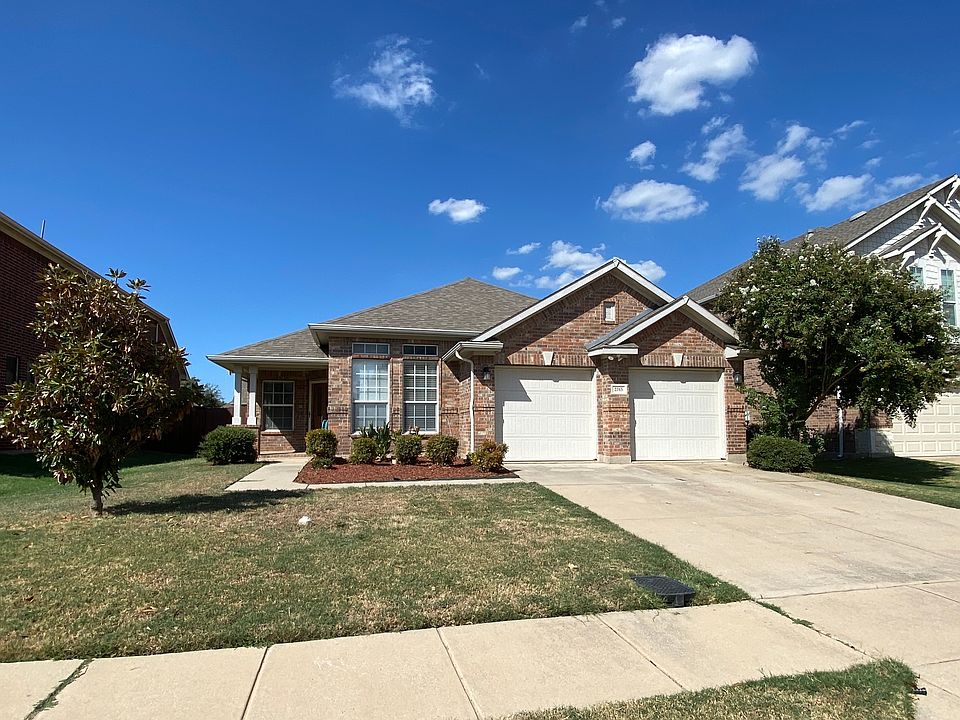1st image of 2745 Treasure Cove Dr