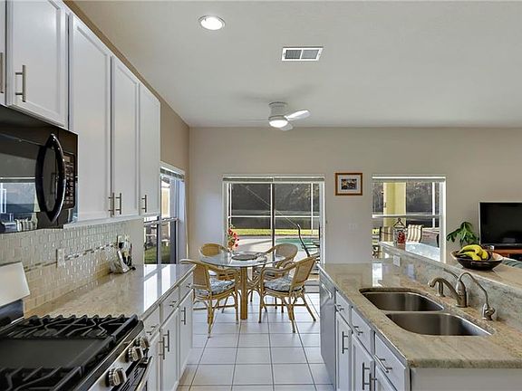 2nd image of 12123 Bishopsford Dr