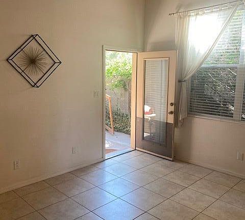 4th image of 2109 San Venito Pl NW