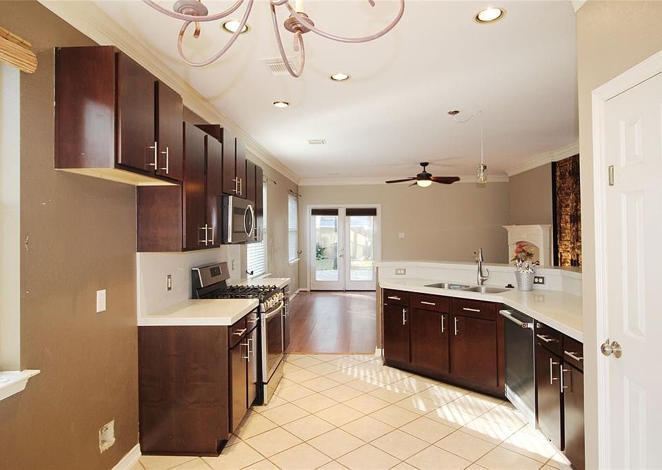 1st image of 15511 Stiller Park Dr