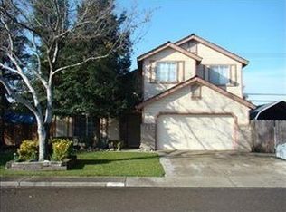 3701 Turnstone Dr, Turlock, CA 95382