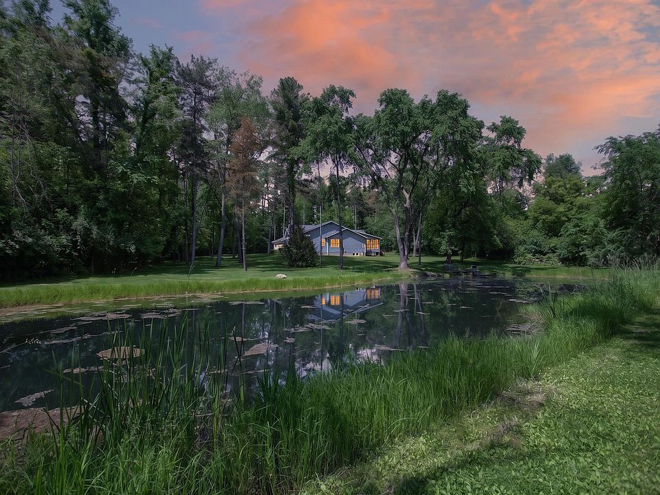 7655 Riverside Rd, Brooklyn, MI 49230 | MLS #26027287 | Zillow