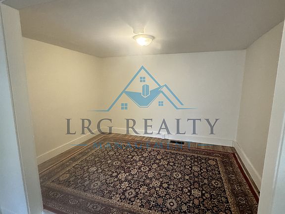 5th image of 131 2nd St #2
