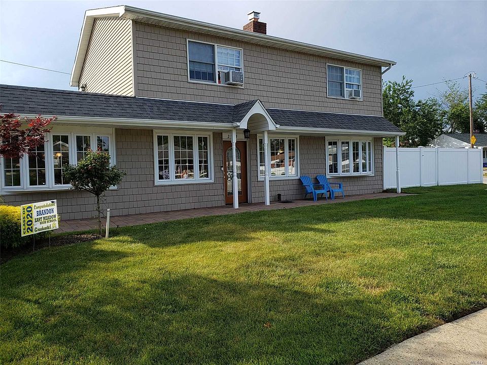 1st image of 2559 Cypress Ave