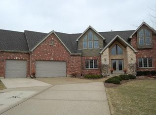258 Farm Ct, Yorkville, IL