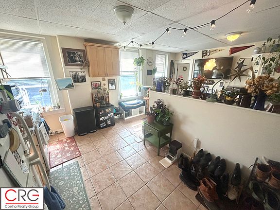 5th image of 31 Elmwood St APT 3